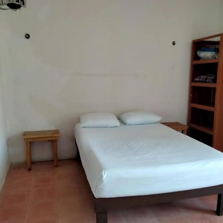 מלון ואיאדוליד Casa De Ines Y Victoria מראה חיצוני תמונה