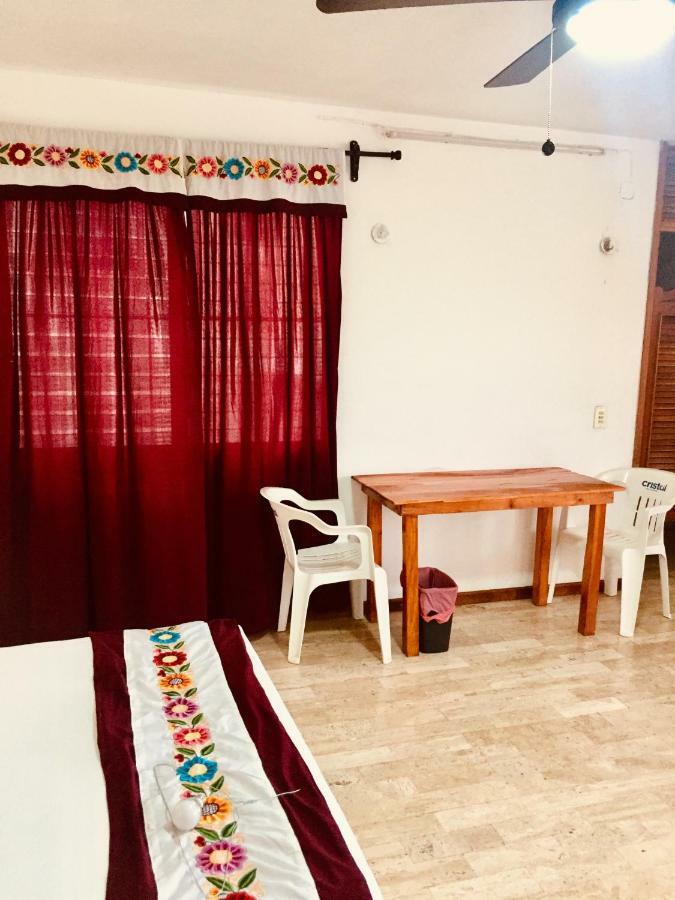 מלון ואיאדוליד Casa De Ines Y Victoria מראה חיצוני תמונה