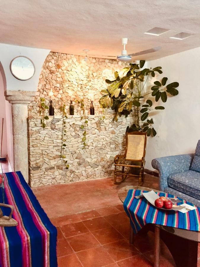 מלון ואיאדוליד Casa De Ines Y Victoria מראה חיצוני תמונה